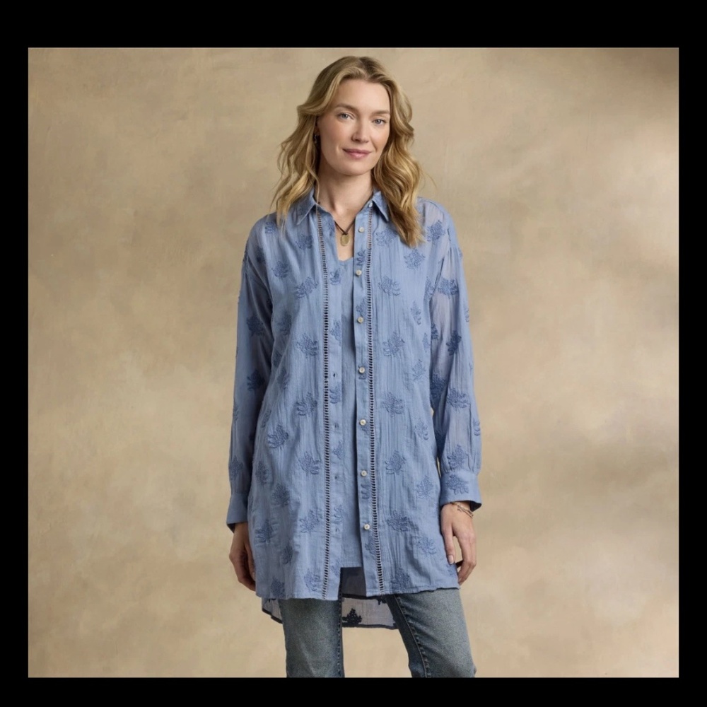 Sundance Cloverfield Embroidered Blue Tunic‎ Size L